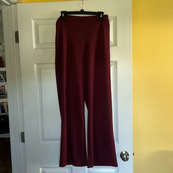 Beautiful set Jacket and pants in great condition - Picture 9 of 11